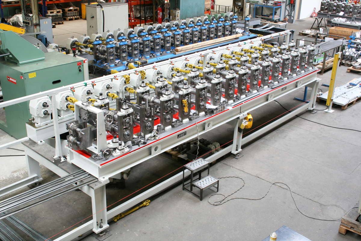 Manufacturer of profiling machine tools