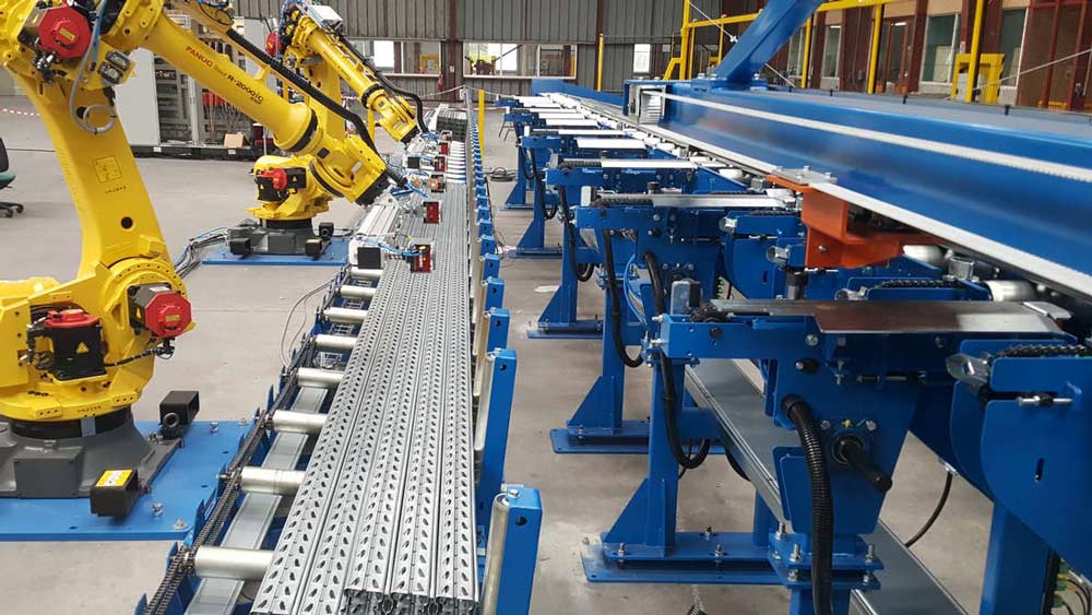 Manufacturer automated profile run out system