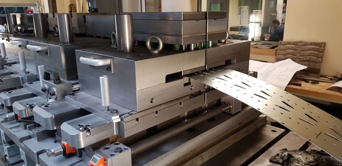 Manufacturer press tools