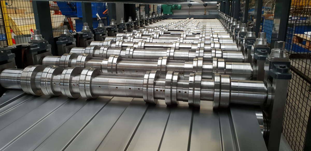 Production line for wide sections