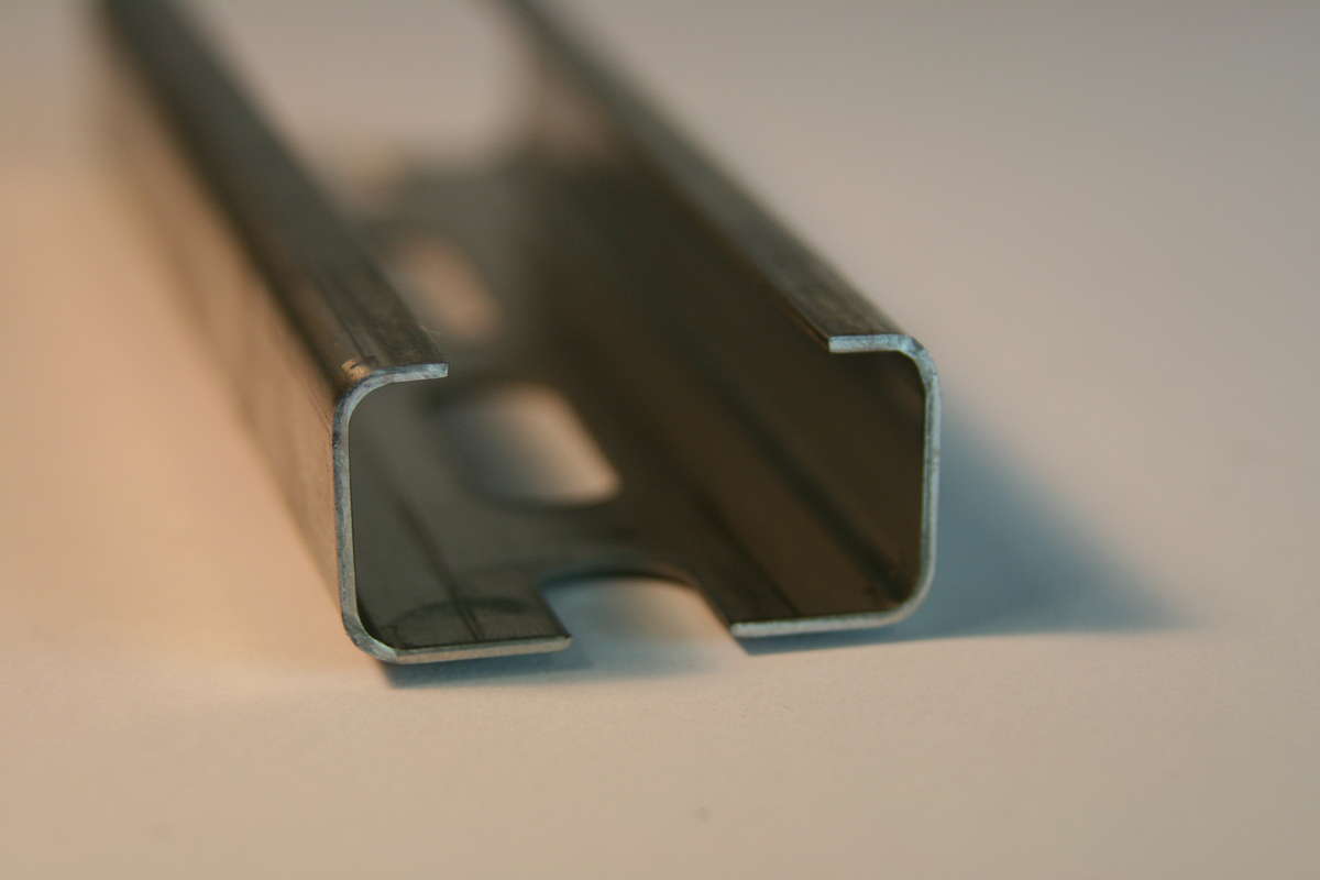 rail-chemin-de-cable-5