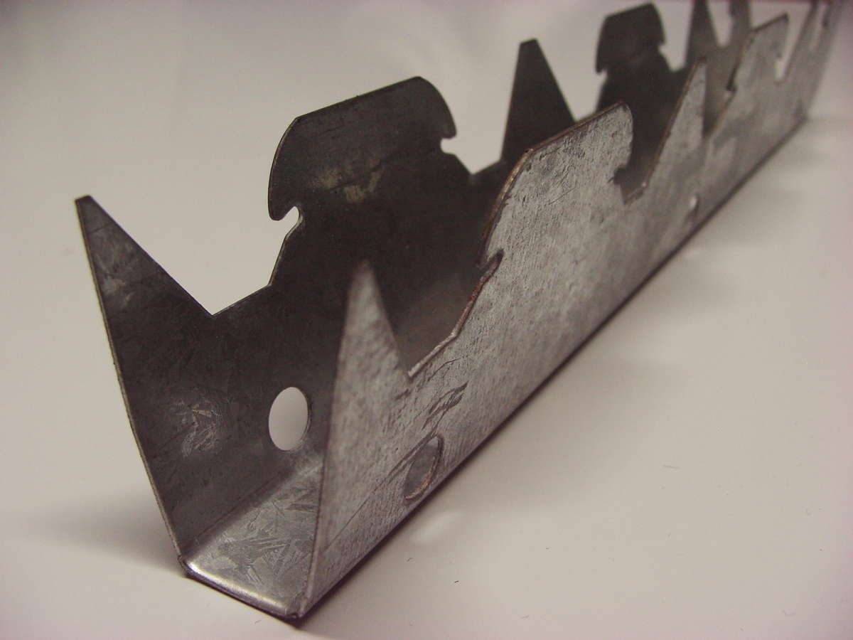 rail-sous-plafond