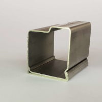 Fournisseur ligne de production conception lisse rayonnage