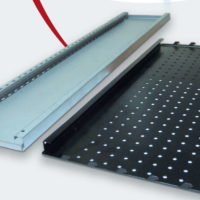 Fournisseur machine pour la fabrication tablette de rayonnage