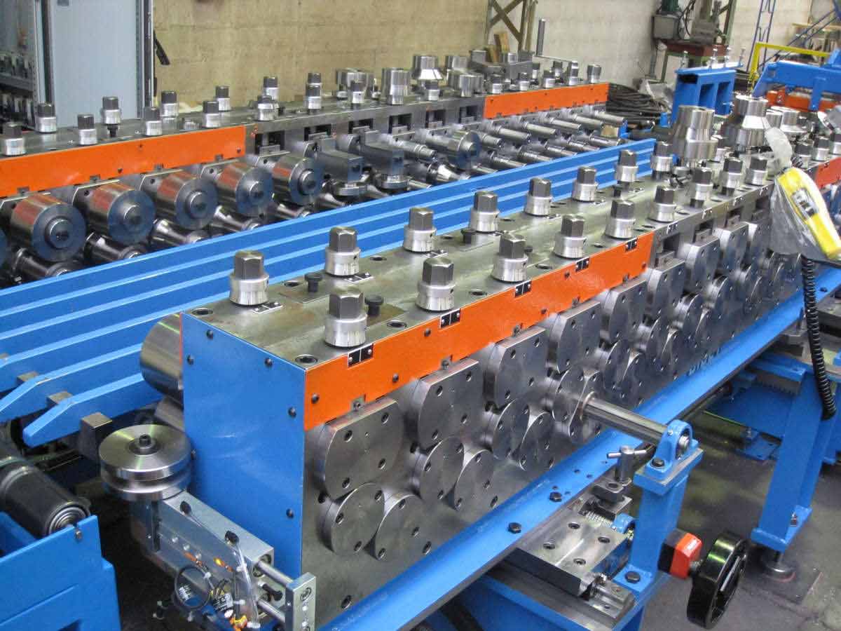 Machine de profileuse tôle ondulée